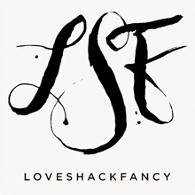 LoveShackFancy logo